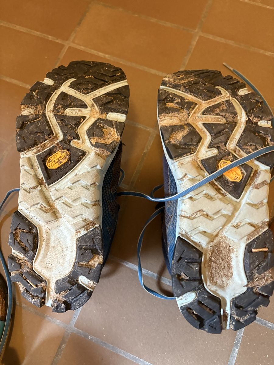 Damenschuhe: Hoka Wanderschuhe  – Gebraucht aus Schaffhausen von caramaline 1