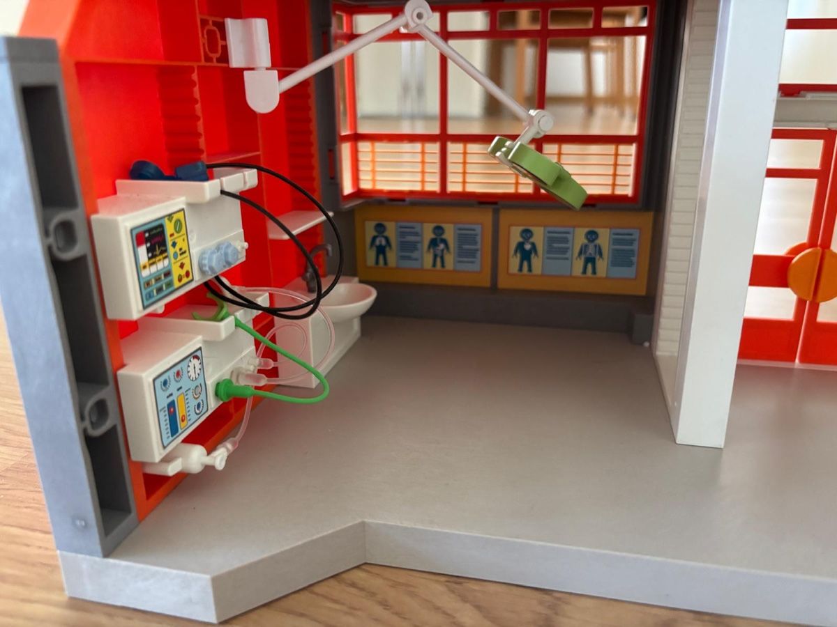 Playmobil Giocattoli: Playmobil Krankenhaus – Usato da Rünenberg venduto da ZwergLi100 3