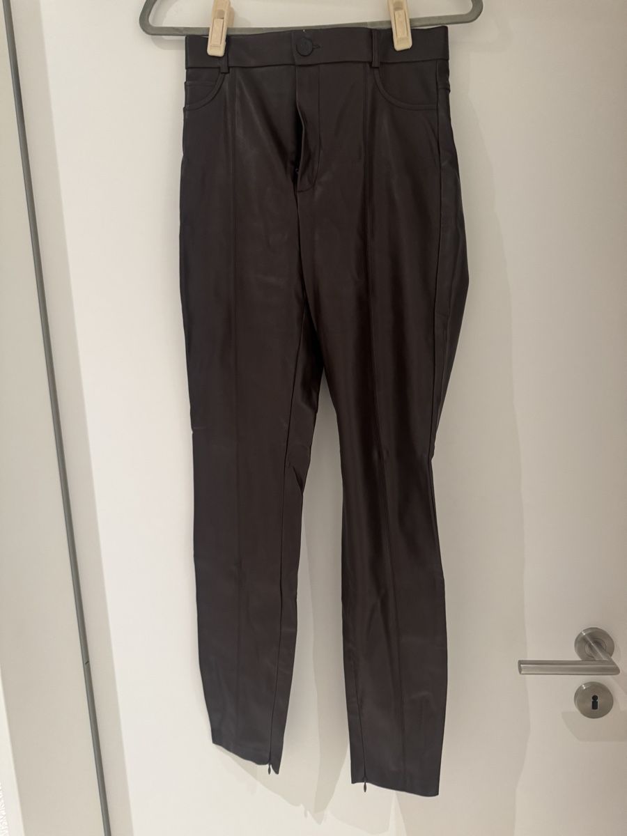 Zara Pantaloni: Dunkelbraune Leder Hose zara M – Nuovo (secondo la descrizione) da Altendorf venduto da Aleksandrasa