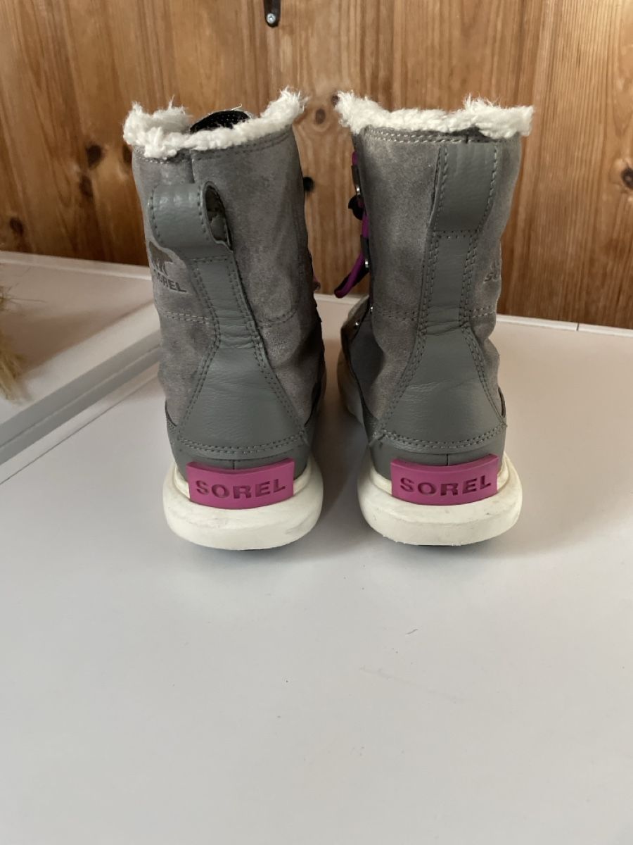Sorel Scarpe per ragazze: Botte neige SOREL Taille 34 – Usato da Sornard (Nendaz) venduto da Dodo8117 1