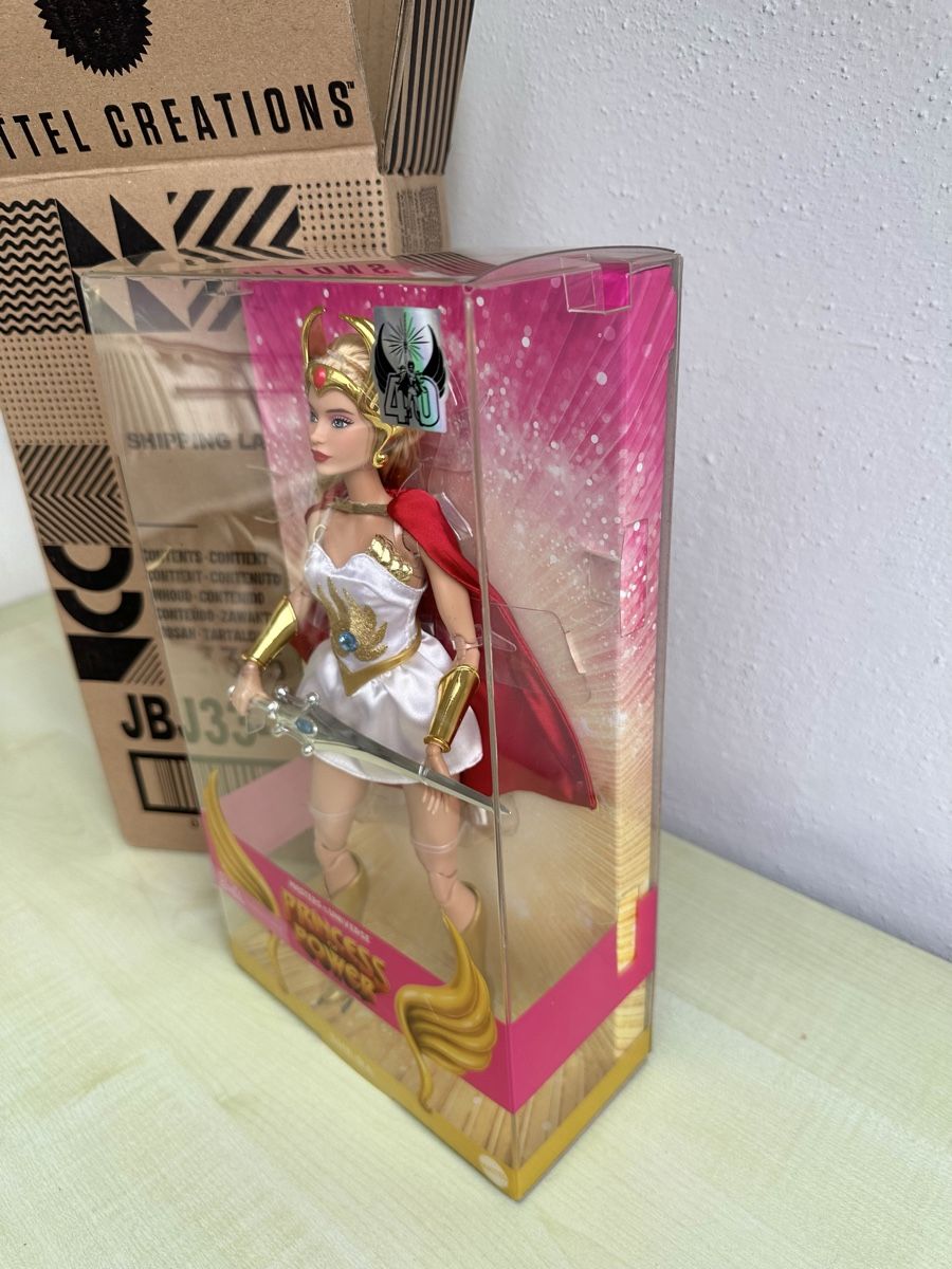 Poupées: Barbie Marvel Princess Power – Neuf avec emballage d'origine à Zürich par Kat_5557 2