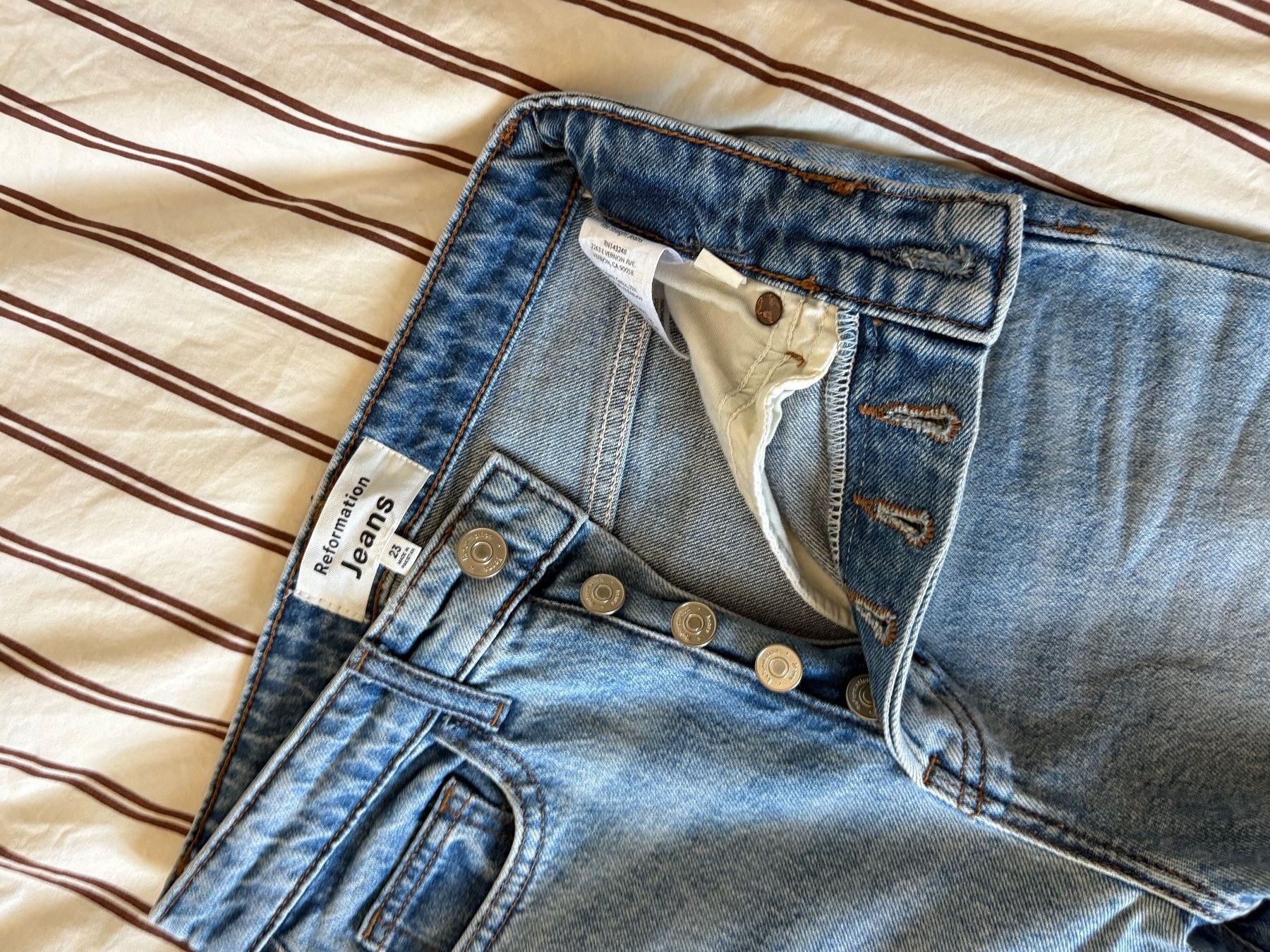 Reformation Jeans: Jeans von Reformation – Usato da Wallisellen venduto da lin_v 2