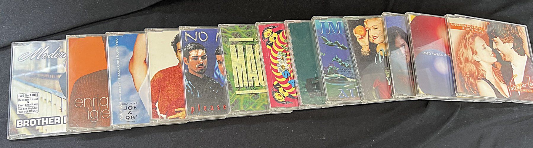 CD: 90er Jahre Single CDs (13 Stk.) – Usato da Zürich venduto da Drahtzug