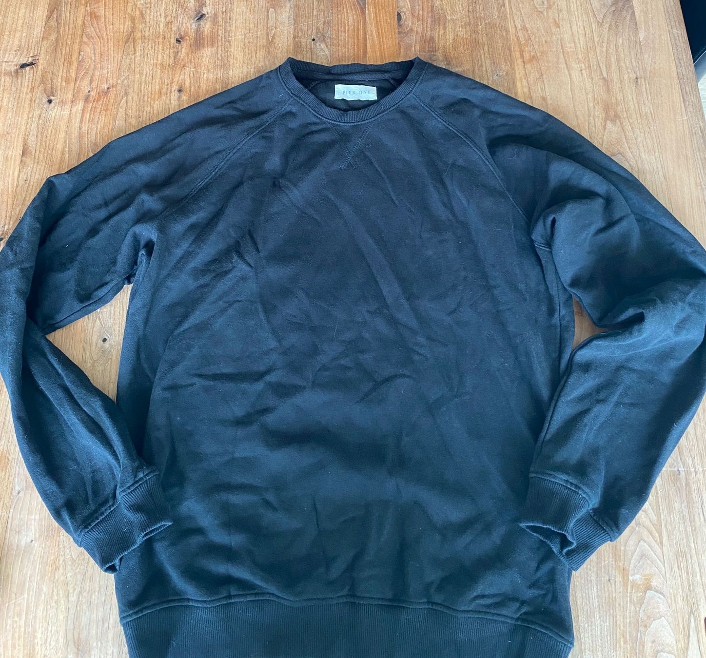 Jack & Jones Pullover & Sweatshirts: Pullover Pier One Gr. M – Gebraucht aus Schnottwil von Garuso