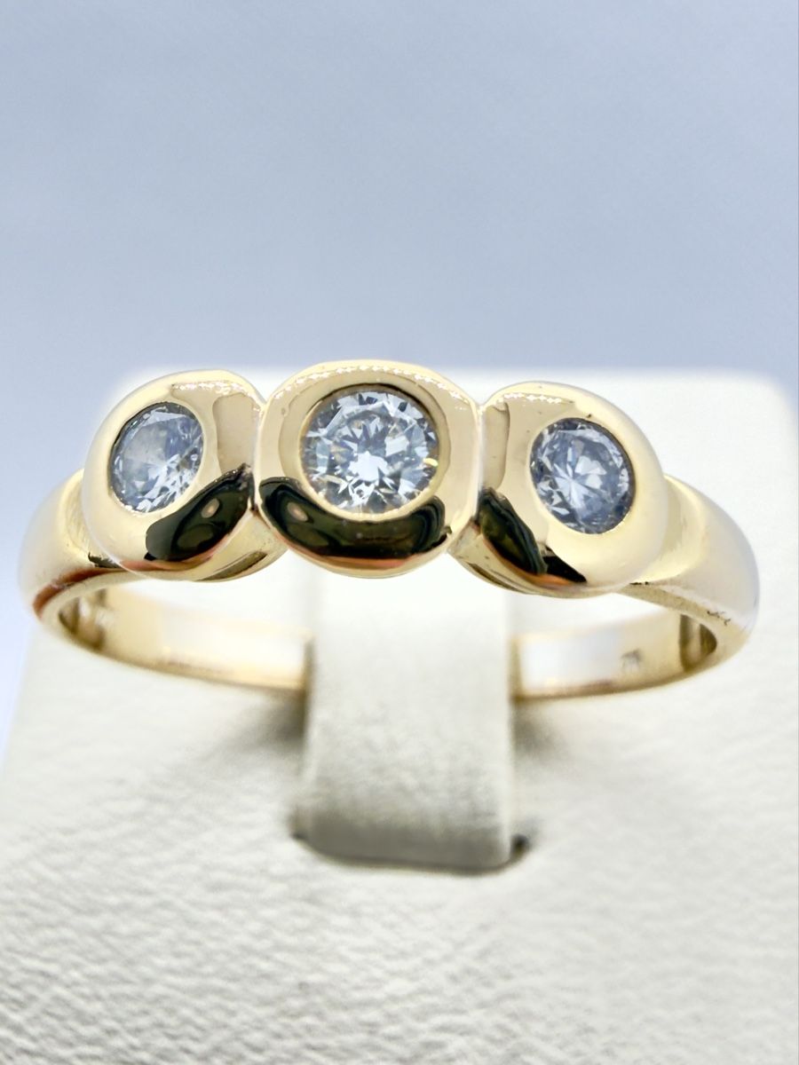 Anelli: 750 Gold Ring mit 025 Ct Brillanten – Nuovo (secondo la descrizione) da Murg venduto da MTGold