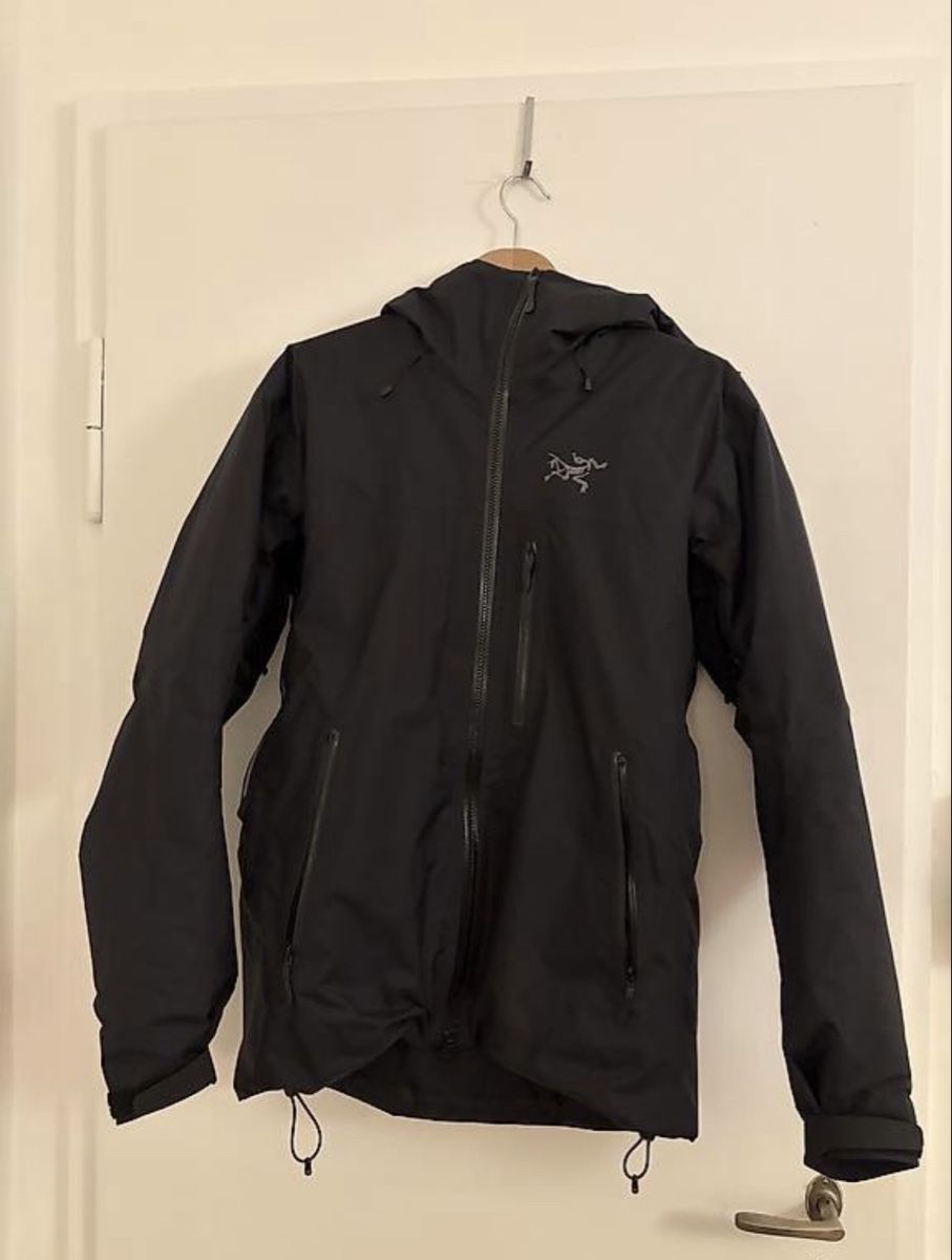 Arcteryx Jacken: Arc'teryx Beta Insulated Jacket black size S – Gebraucht aus Basel von val_c6ww