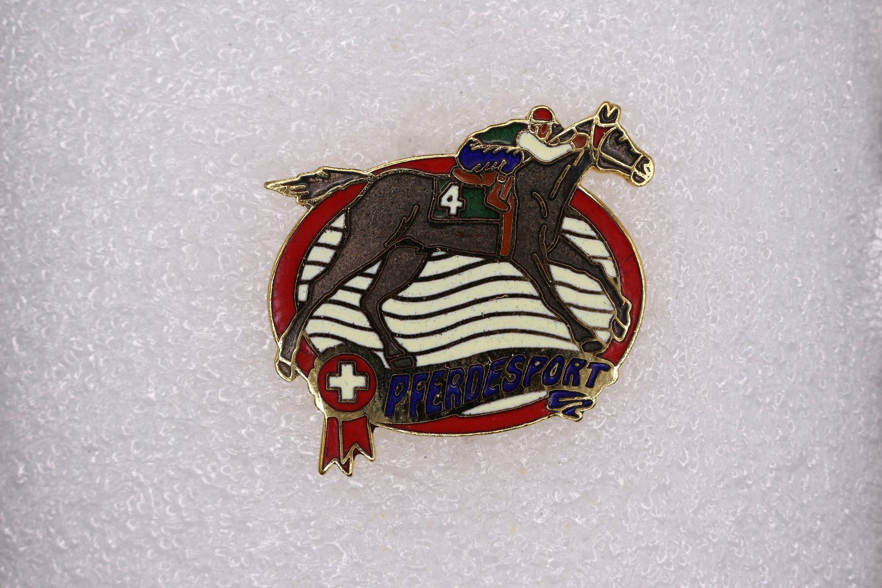 Placchette & Badge: PFERDESPORT – Usato da Winterthur venduto da Sammleroase