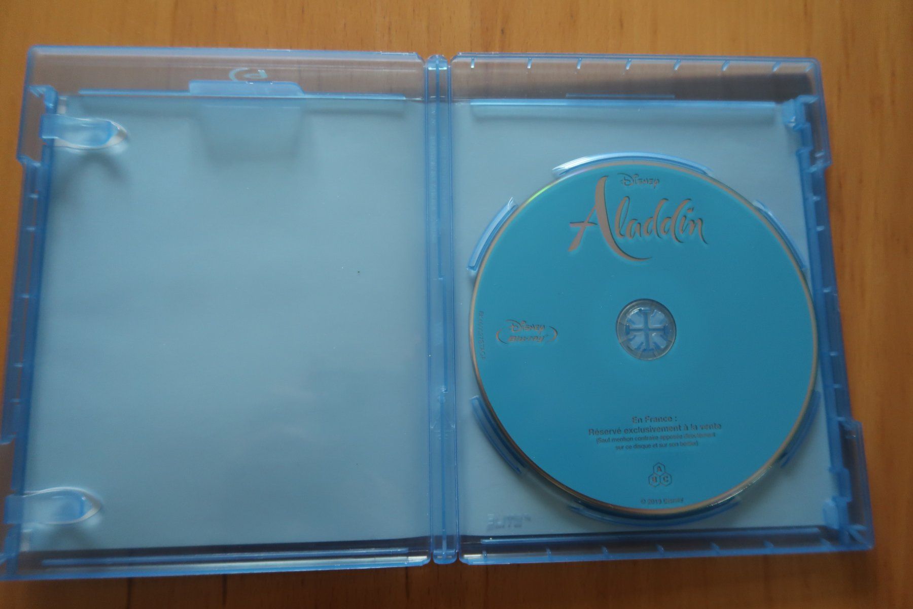 Tous les DVDs: Blu-ray ALADDIN   Français Anglais – D'occasion à Porrentruy par tupatup 5