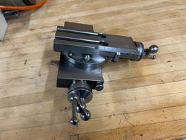 Kreuztisch SCHAUBLIN 102 ab 1.!!!
