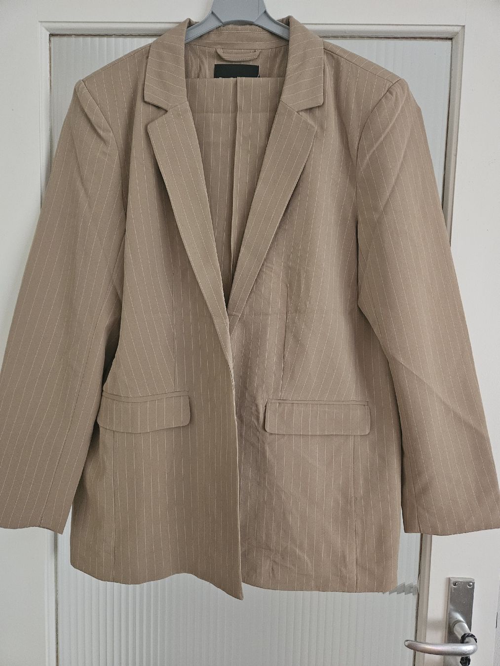 Anzüge & Kostüme: pantalon +blazer complet – Neu und originalverpackt aus Savigny von vei_8t66