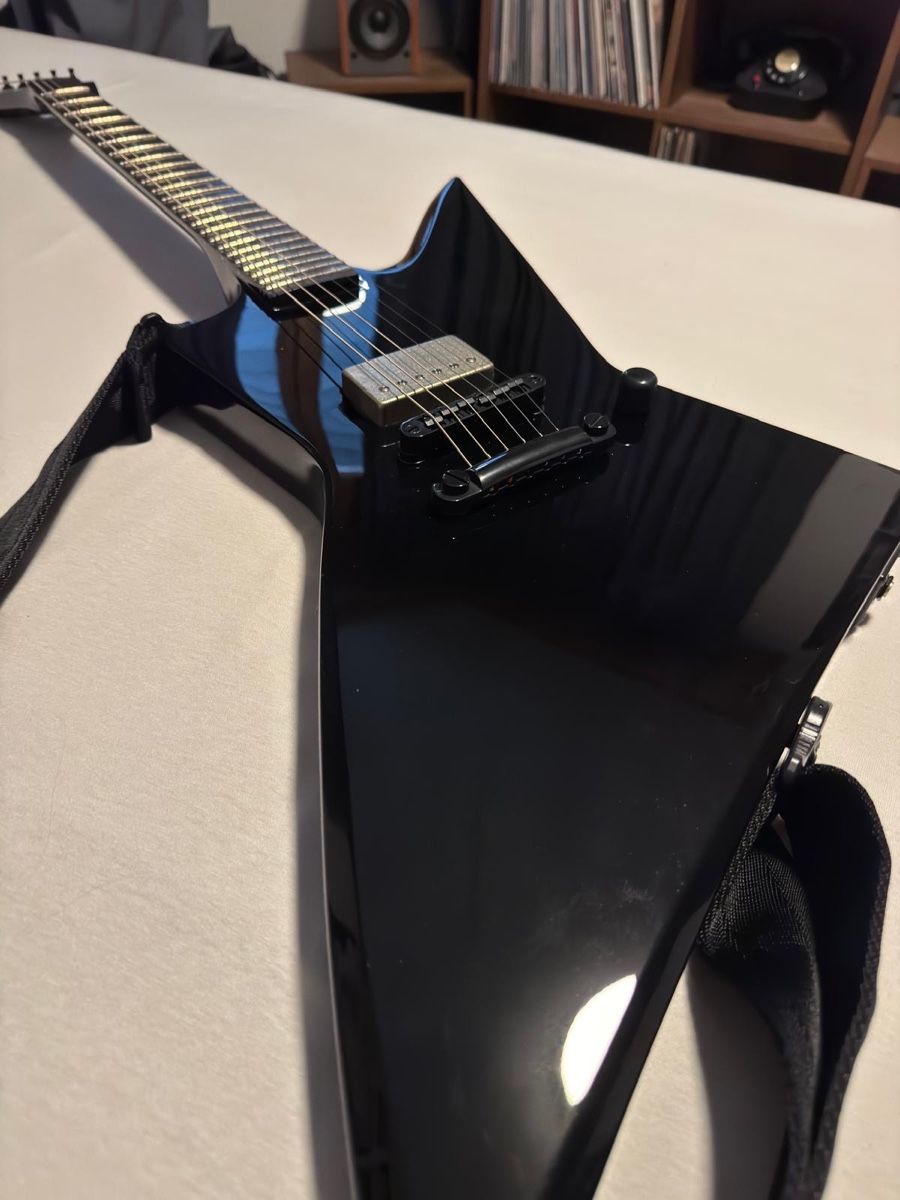 Esp Musikinstrumente: E Gitarre ESP LTD EX-201 in der Explorer form – Neu (gemäss Beschreibung) aus Bonaduz von SanOgg79 1