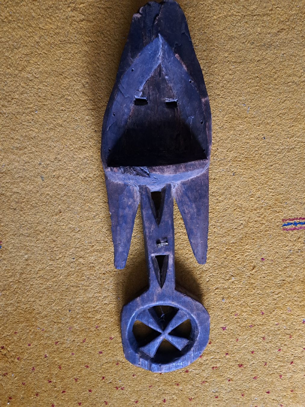 Arte internazionale: Antique African Wood Mask – Usato da La Roche FR venduto da seashellfan 2