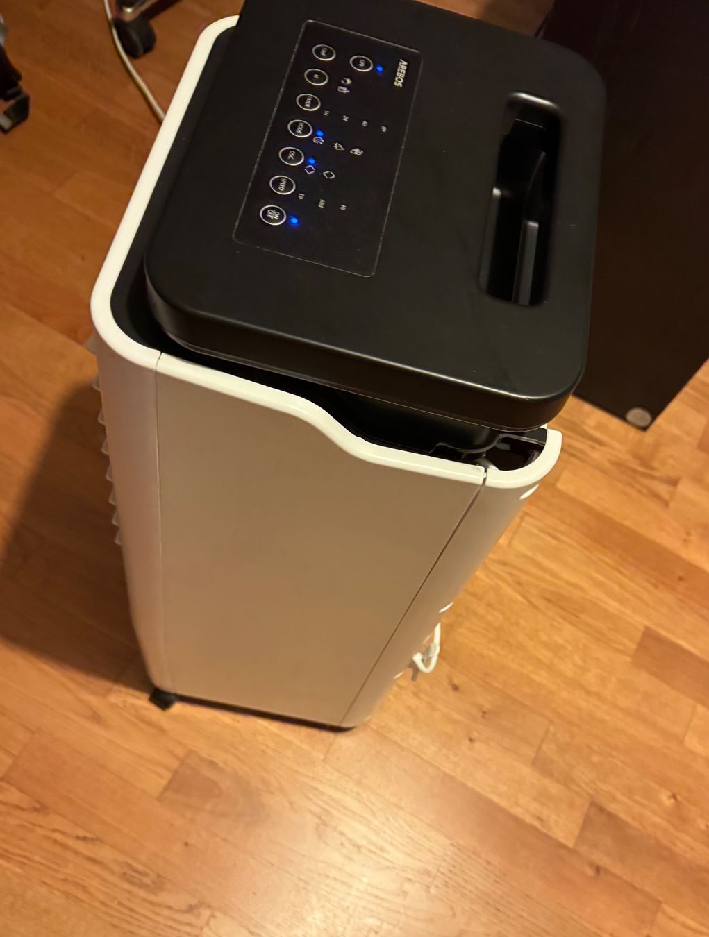 Condizionatori: Arebos Air Cooler 4-in-1 – Usato da Zürich venduto da rap_g5jx 3