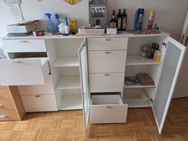 Sideboard weiss mit Schubladen und Glasfront