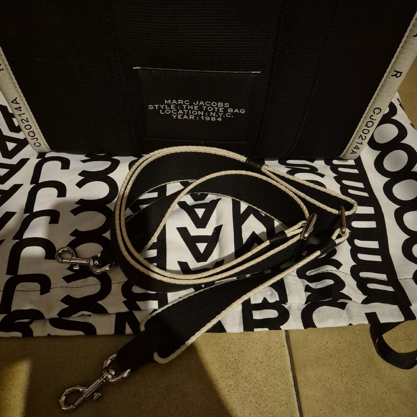 Marc Jacobs Borse da donna: Borsa Tote Marc Jacobs – Nuovo (secondo la descrizione) da Rancate venduto da sarah357 3