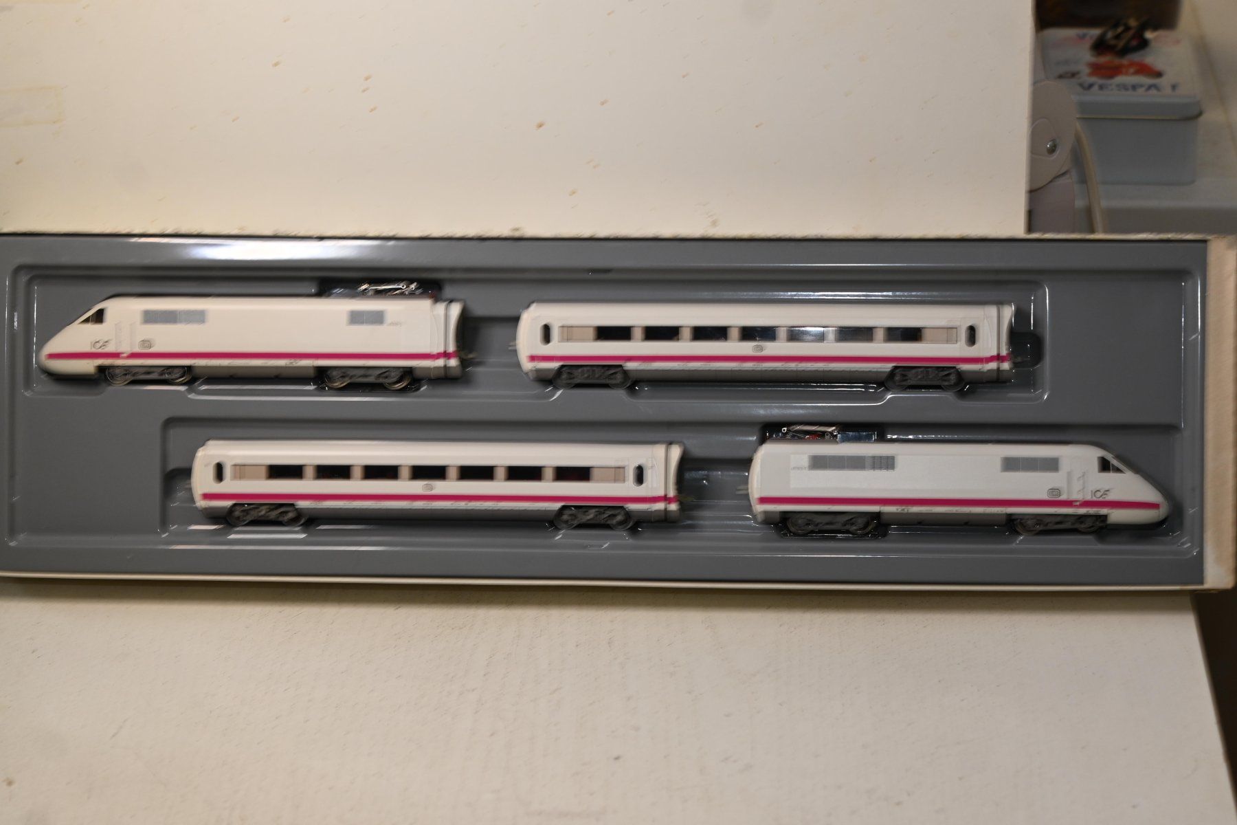 Märklin Modelleisenbahnen: ICE DB Märklin 3371 HO/AC Analog mit OVP – Gebraucht aus Laupen ZH von Zmoewe