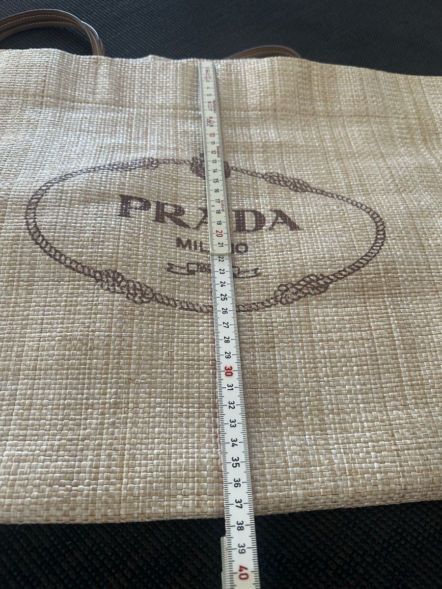 Prada Taschen für Damen: Prada Strandtasche – Gebraucht aus Bäch SZ von ruslena29 5