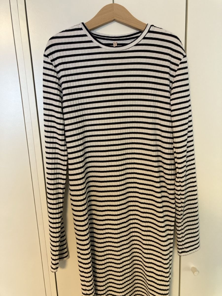 Vestiti & Gonne: Kleid Mädchen  Gr146 – Usato da Weissbad venduto da Praxedis_P51 2