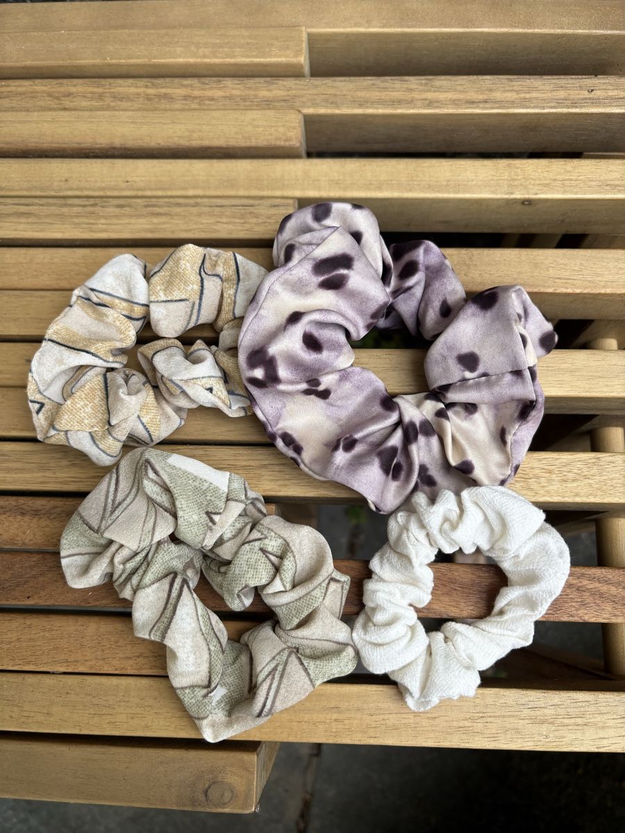 Accessori per capelli: 4 sommerliche Scrunchies – Usato da Zürich venduto da jepperem