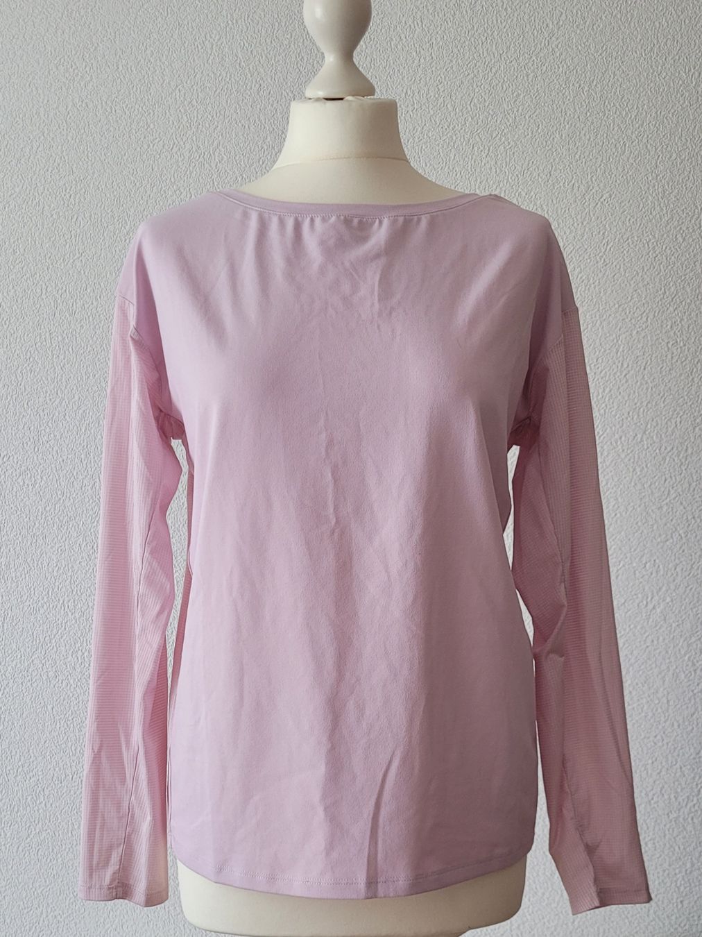 Tops: Raffiniertes Funktionsshirt – Neuf (Voir description) à Herisau par Yyyoga 3