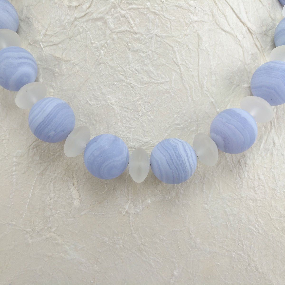 Catenine: Chalcedon Bergkristall Halskette – Nuovo e nell'imballaggio originale da Meilen venduto da Byrd-bijoux 1
