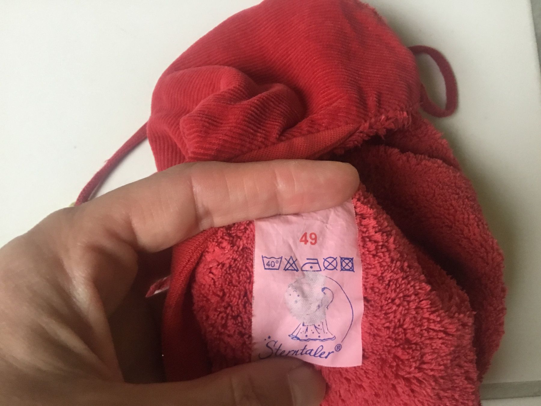 Guanti: Mütze mit Handschuhen – Usato da ALTENDORF venduto da da23 1