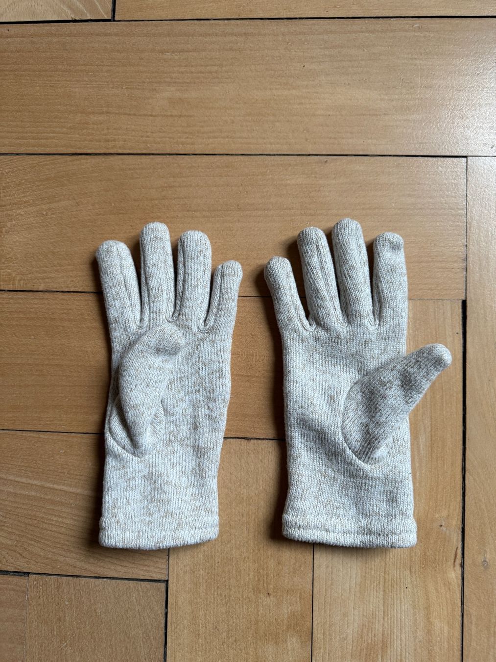 Tchibo Handschuhe & Handstulpen: TCM - Strick Handschuhe beige 6.5 – Gebraucht aus Zürich von Diazaio 1