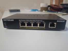 Netgear GS305Pv3