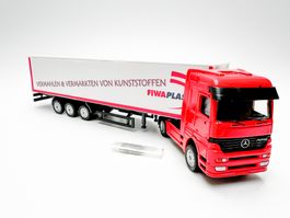 MB Actros Sattelzug FIWAPLAST 1:87 Vitrinenmodell mit Vp