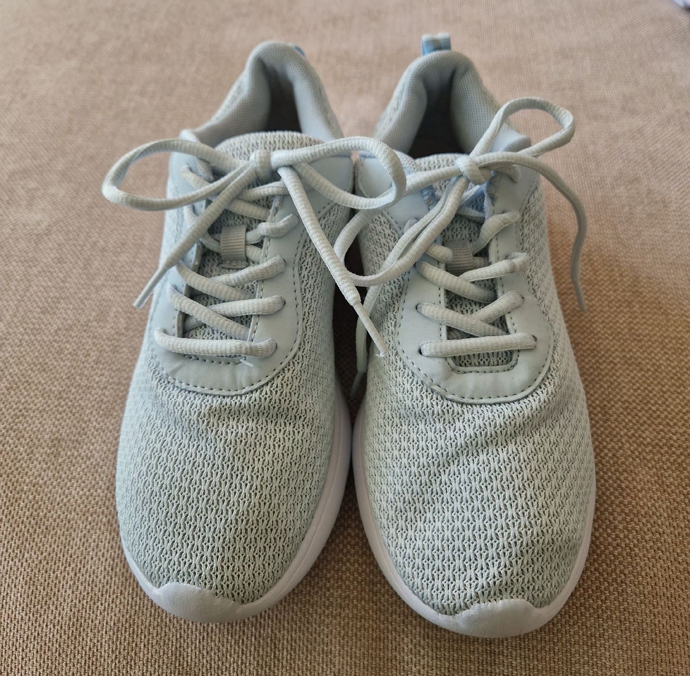 Scarpe da uomo: Sportschuhe hellblau Textilmaterial gebraucht Gr.38 – Usato da Appenzell venduto da Top_Top 2