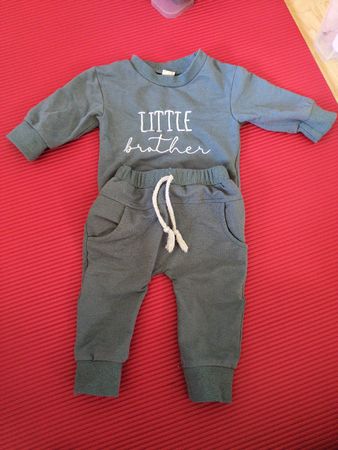 outfit 'Little Brother'