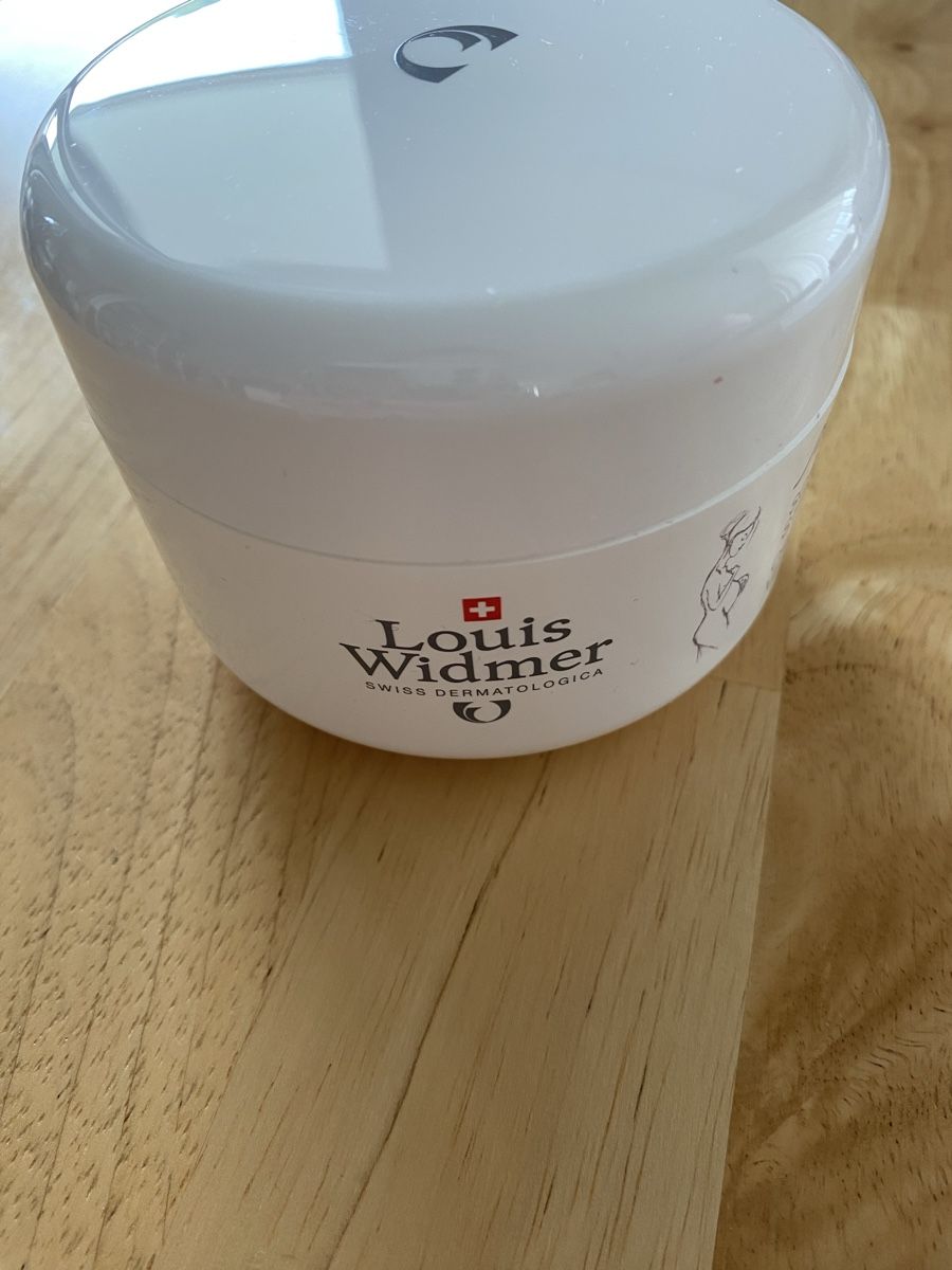 Louis Widmer Idratazione: Louis Widmer Mama Derm Creme 250ml – Usato da Horw venduto da bijou1986