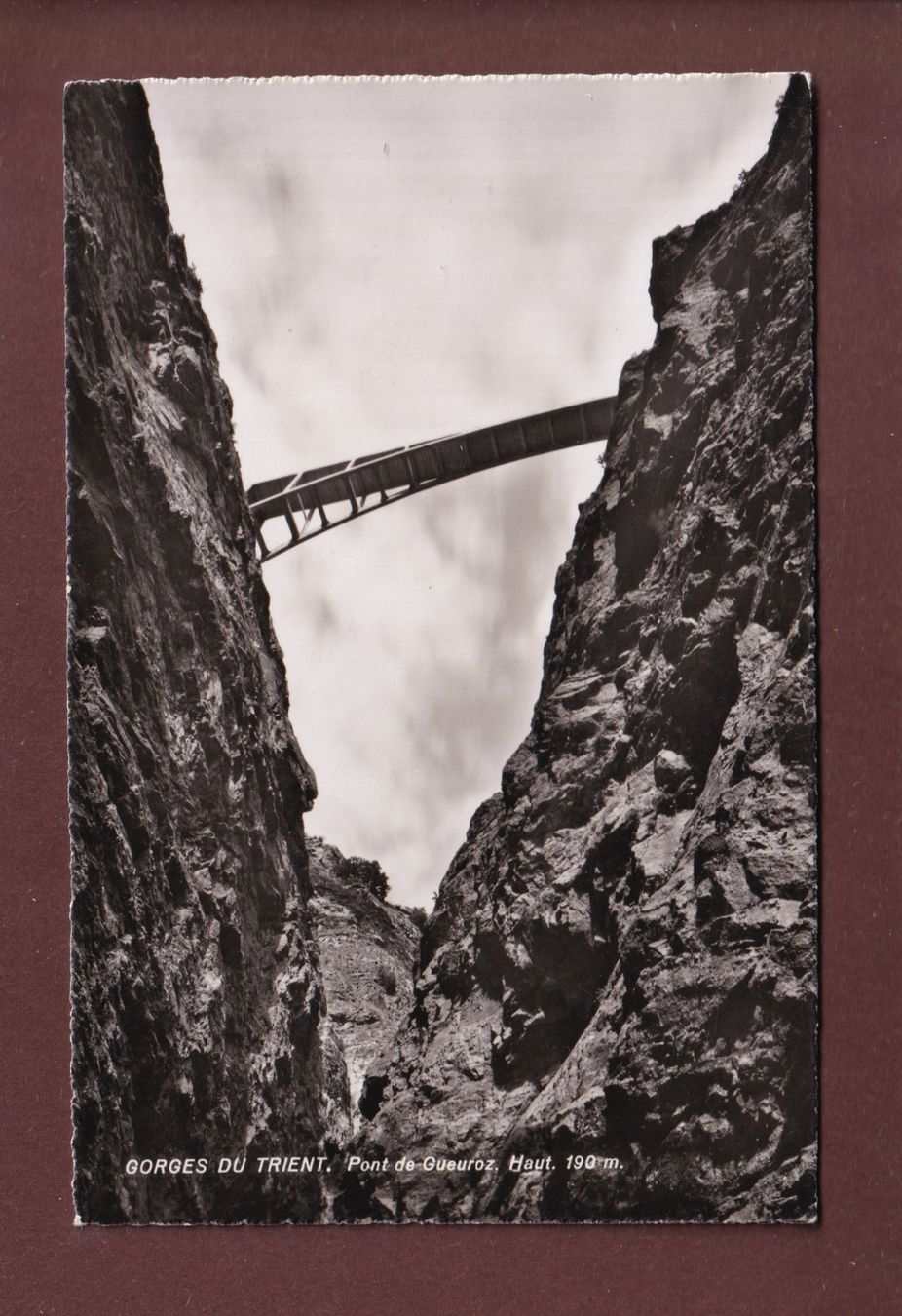 Cartoline postali: Gorges du TRIENT - Pont de Gueuroz – Usato da Pully venduto da nicecards