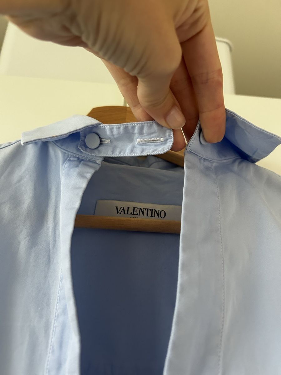 Valentino Camicette: Valentino Bluse oversized hellblau IT 40 – Usato da Zürich venduto da cos_b629 2