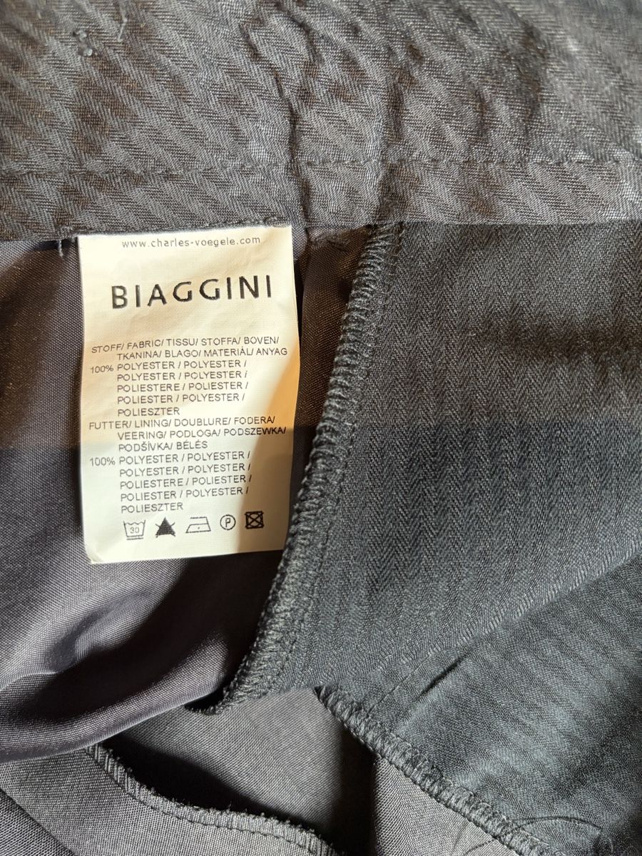 Pantaloni: Buntfaltenhose  – Usato da Grünenmatt venduto da Hexenzauber 3
