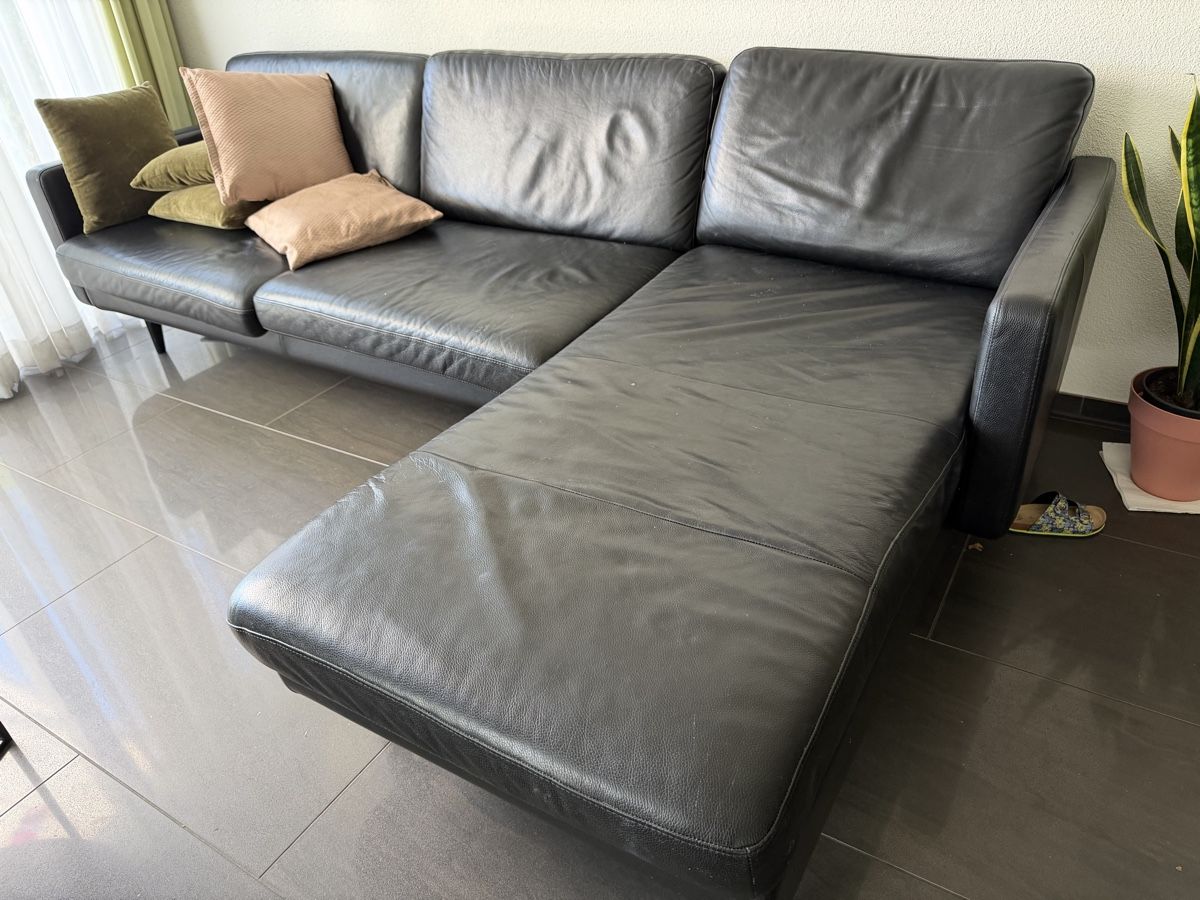 Divani: Stressless Sofa Leder schwarz – Usato da Oberwil-Lieli venduto da Sellmotion 2