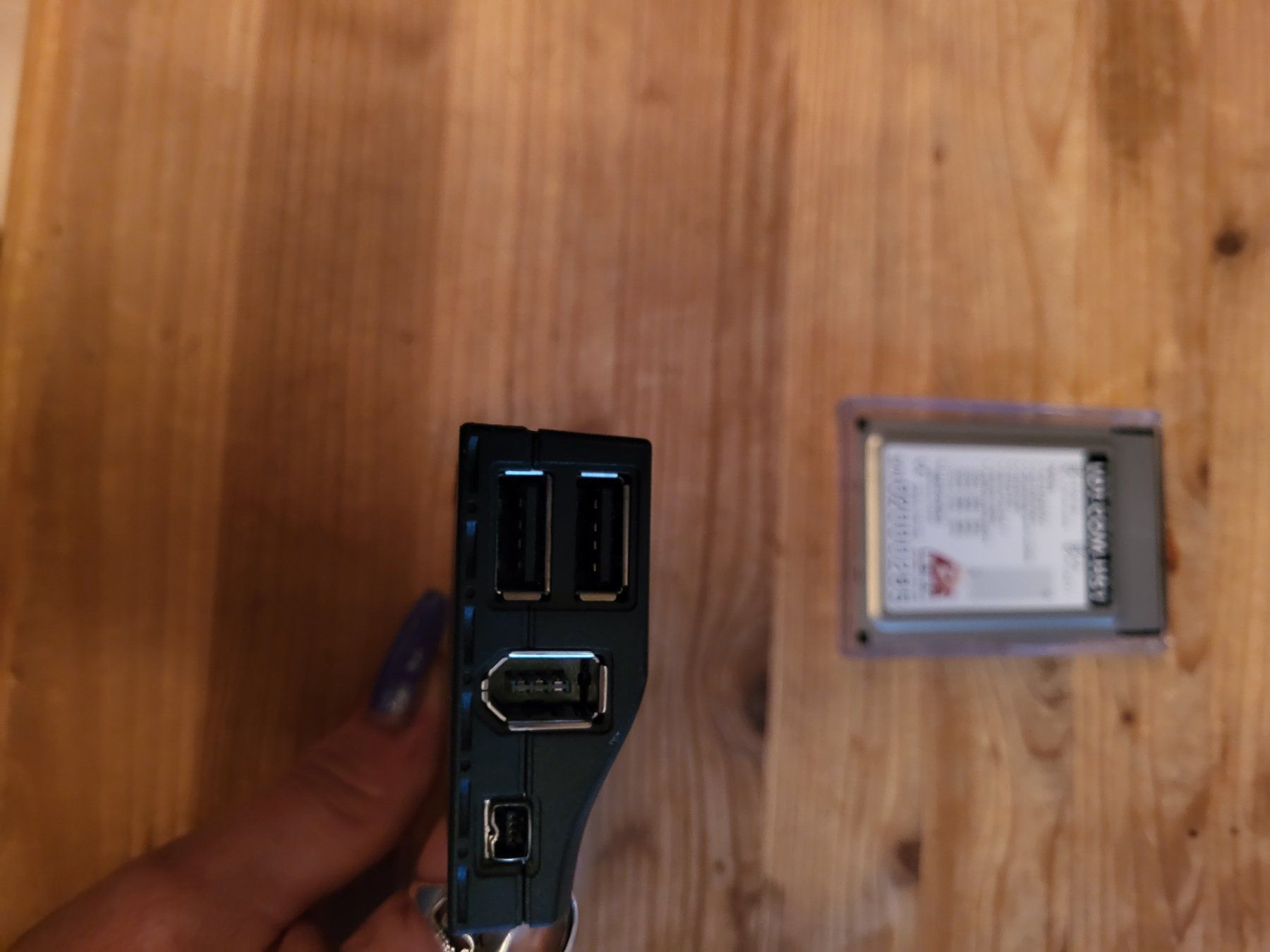 Laufwerke & Adapter: Interface Card, Combo Cardbus – Gebraucht aus Guggisberg von Aegertenlehn 3