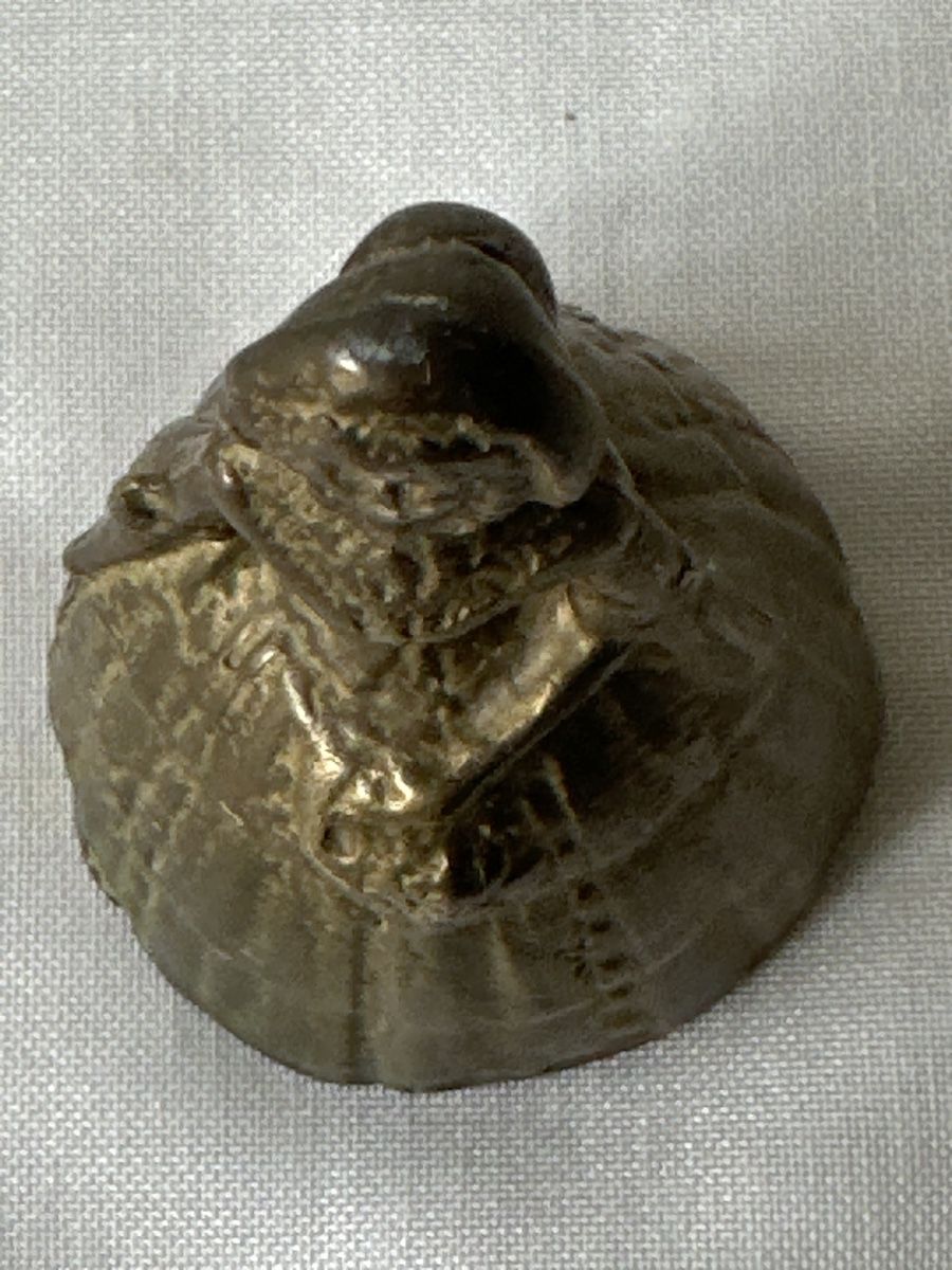Glocken & Treicheln: Antike Glocke Messing Dame Glockenfigur 7,5cm hoch – Gebraucht aus Zürich von Chaeffeler 4