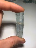 Aquamarin roh 71.2 Karat