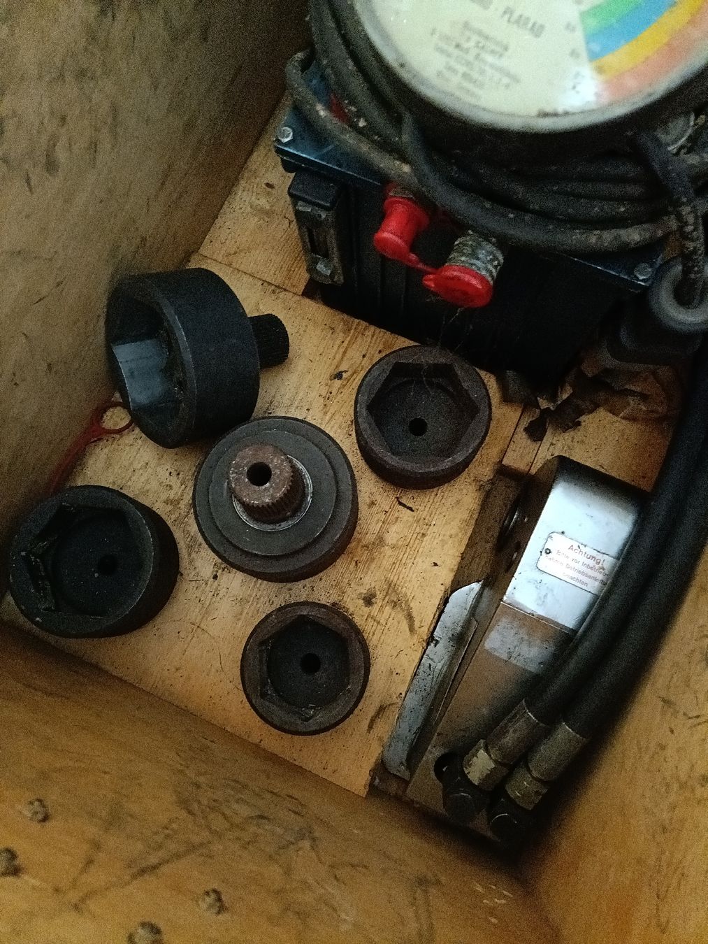 Tutti gli attrezzi: Hydraulischer Drehmoment – Usato da Schöfflisdorf venduto da Topo44 1