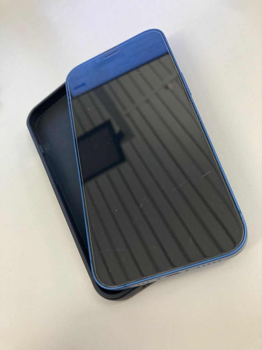 Apple Telefoni cellulari / Smartphones: iPhone 13 Blau 128 gb – Usato da Schaan venduto da meh_zd8z 3