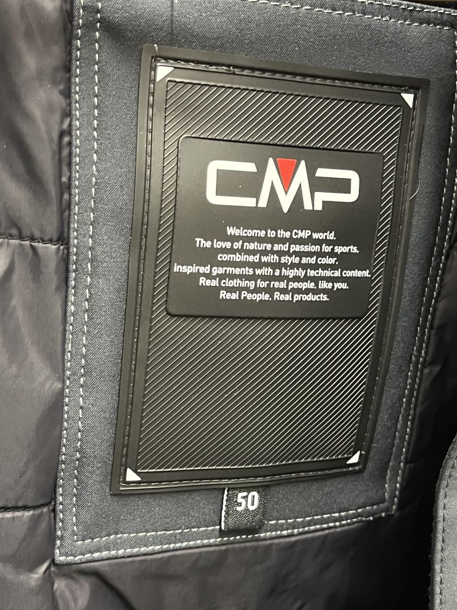 CMP Giacche: CMP Men's Winter Jacket, Waterproof, Size 50 – Usato da Mellingen venduto da Guilhermefurlan 1