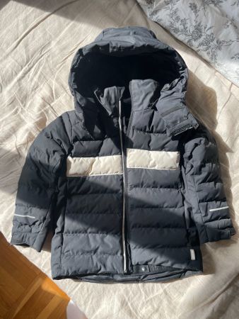 Reima Kinderjacke dunkelgrau mit Kapuze, Gr. 104
