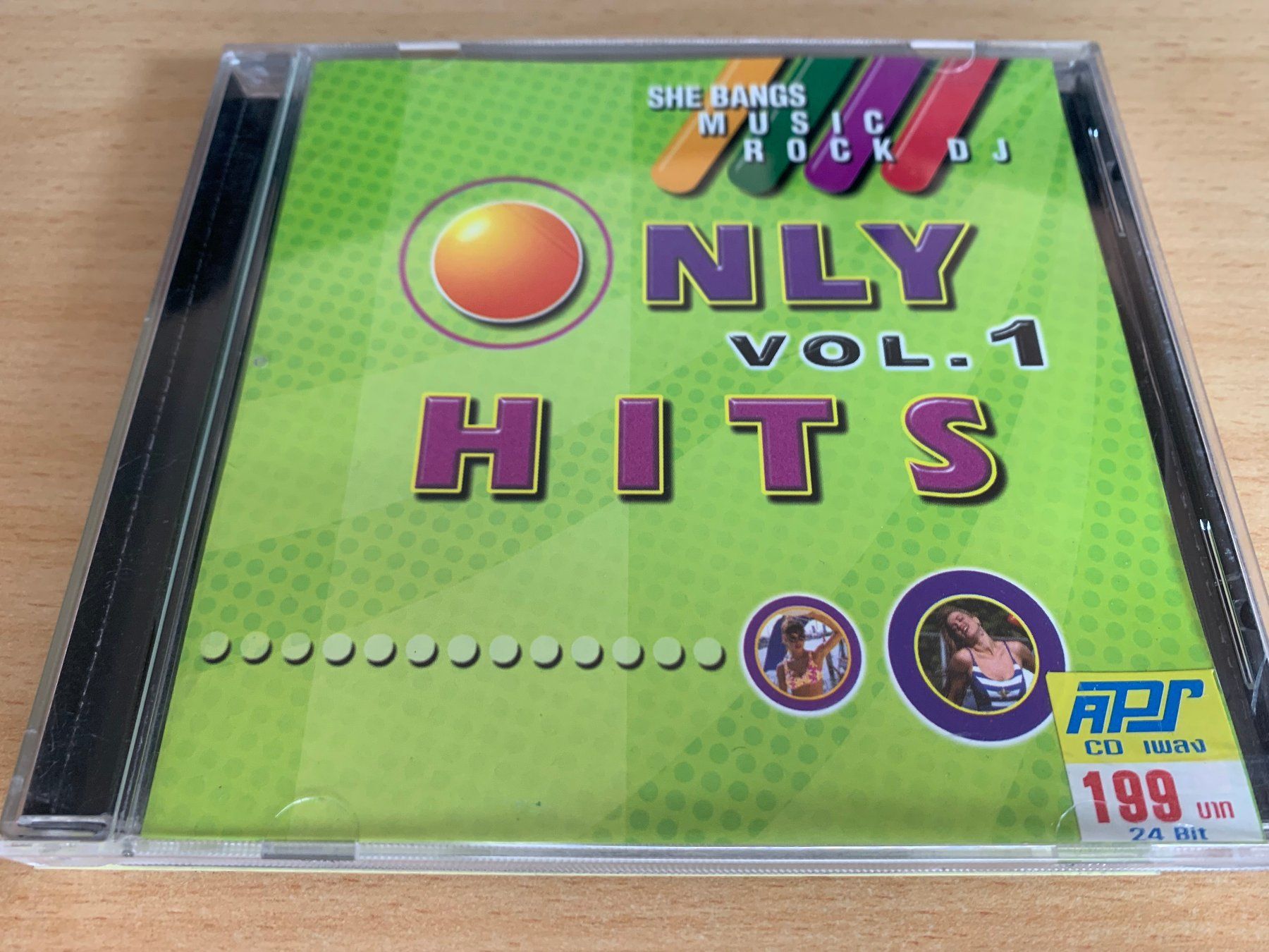 CDs: Only Hits Vol. 1 – Gebraucht aus Rikon im Tösstal von Alpenmutz