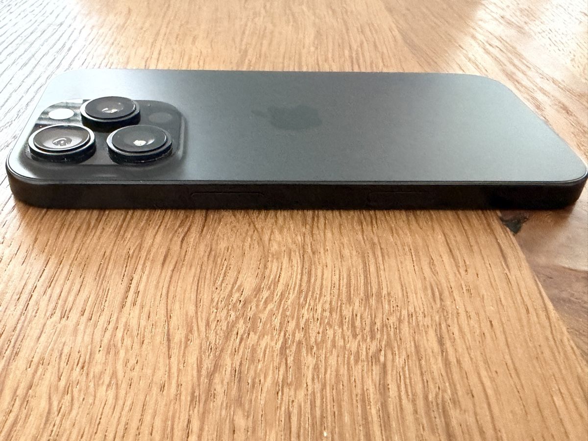 Apple Handys / Smartphones: iPhone 16 Pro 512 GB, 98% Akku – Neu (gemäss Beschreibung) aus Widnau von Ronny55 3