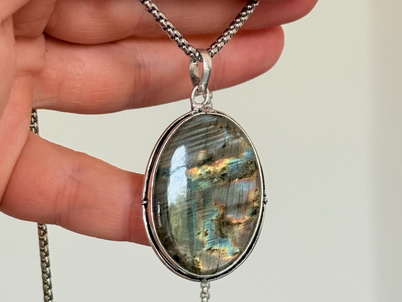 Catenine: Collier avec Labradorite – Nuovo e nell'imballaggio originale da Genève venduto da AWWA