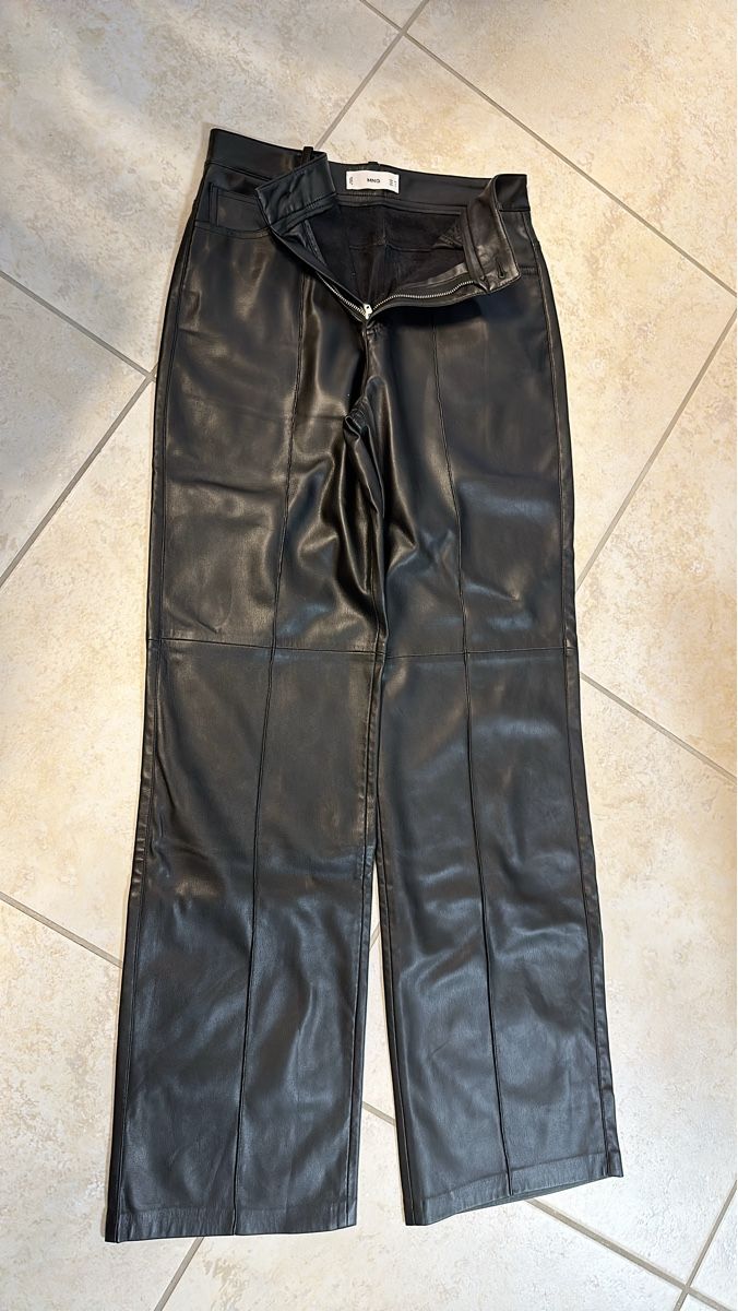 Mango Pantaloni: Coole Mango Lederhose im trendigen Look, Grösse 38 – Nuovo (secondo la descrizione) da wettingen venduto da Janah13