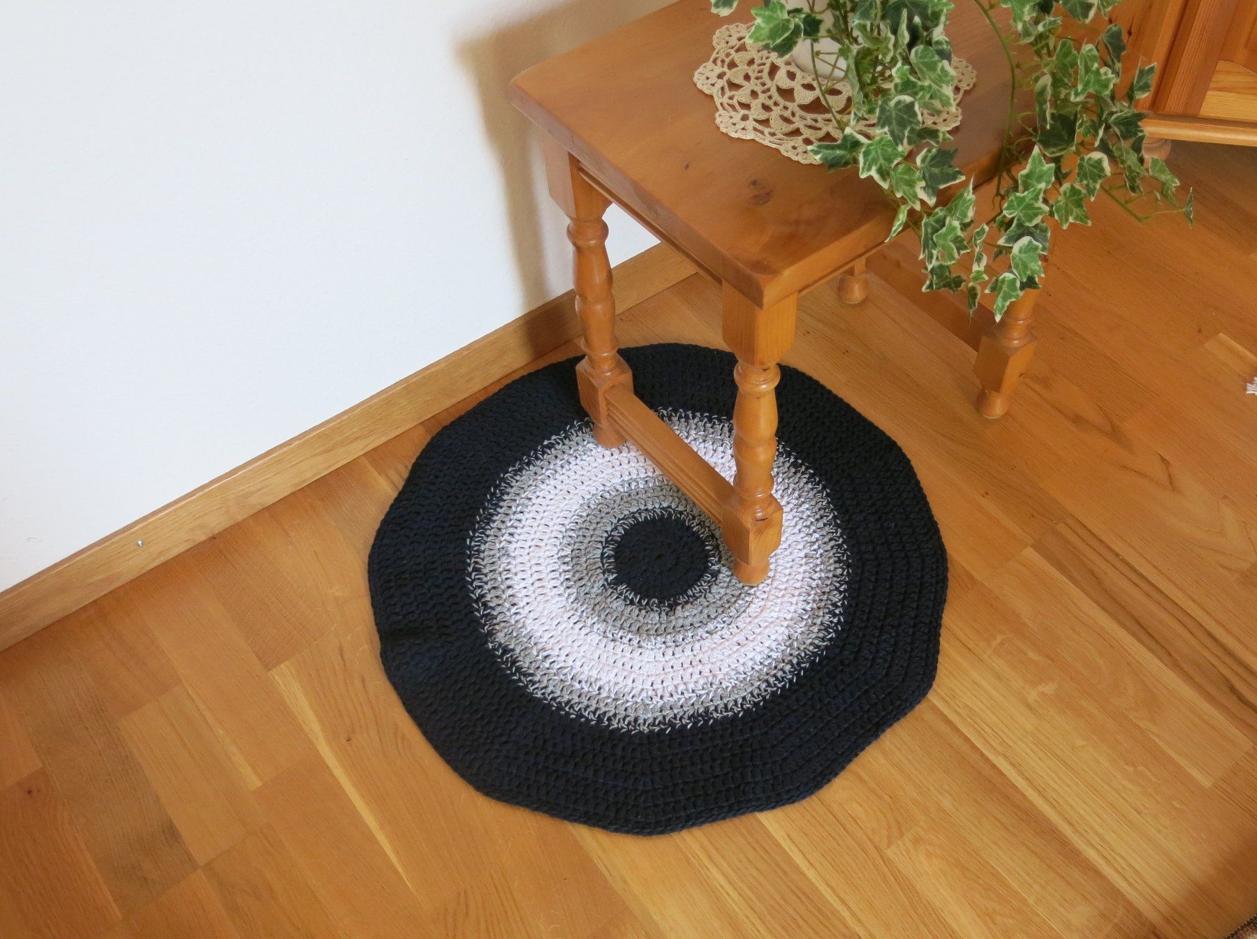 Sottobicchieri: Läufer,Teppich, Untersetzer, rund ca 61cm / gehäkelt – Nuovo (secondo la descrizione) da Schaffhausen venduto da Espressoo7 3