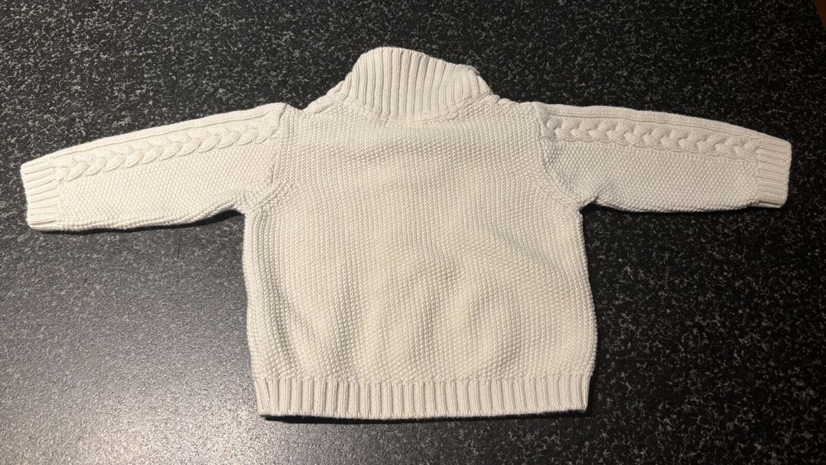 Pullover & Sweatshirts: Baby Strickpullover 9 Monate / 71 cm cremeweiss – Gebraucht aus Basel von ukhtyy 2