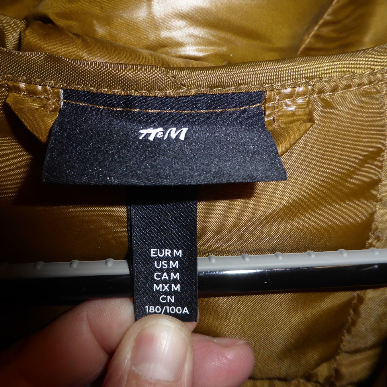 H&M Giacche: Winterjacke H&M, Gr. M – Usato da St.Gallen venduto da regenbogen5 1